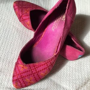 Toms pink flat